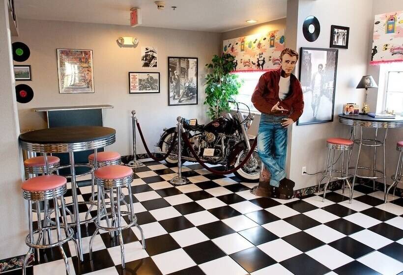 Motel 6 Mcalester, Ok   South