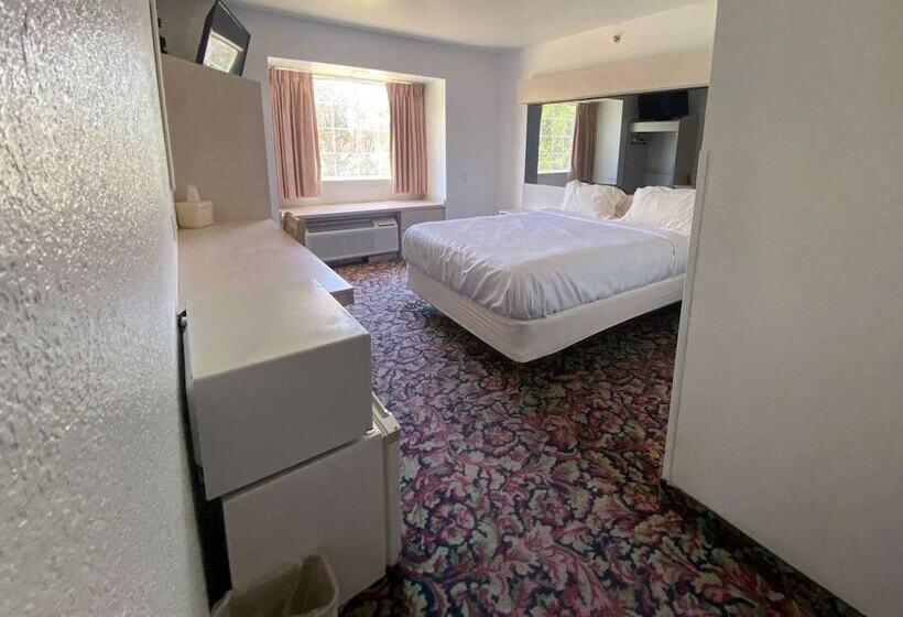 Motel 6 Mcalester, Ok   South