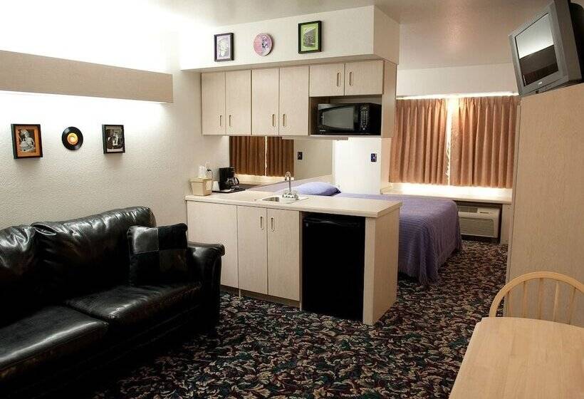 Motel 6 Mcalester, Ok   South