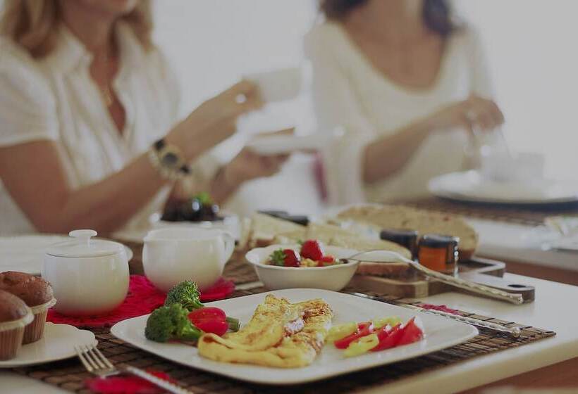 پانسیون Arion Boutique