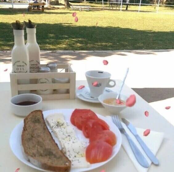 פנסיון Ongal Guest Houses