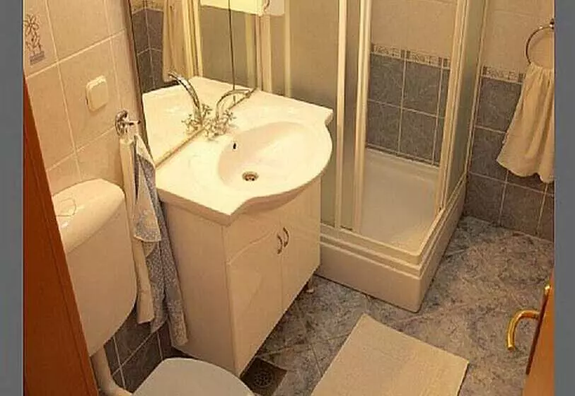 پانسیون Pansion Gea