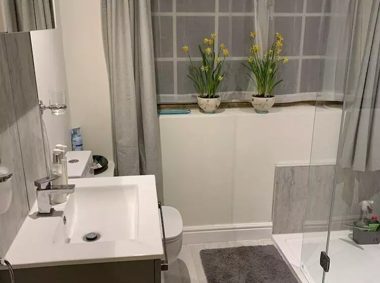 Majatalo The Coach House