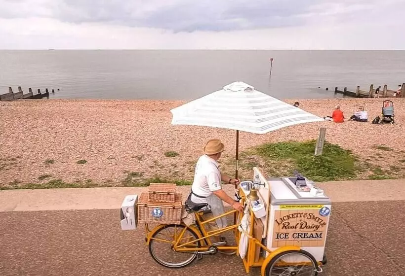 Residenssi Perfect Location, Dog Friendly Beautiful Home