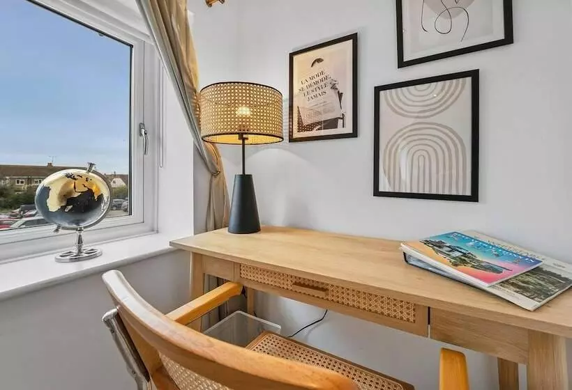 Residenssi Perfect Location, Dog Friendly Beautiful Home