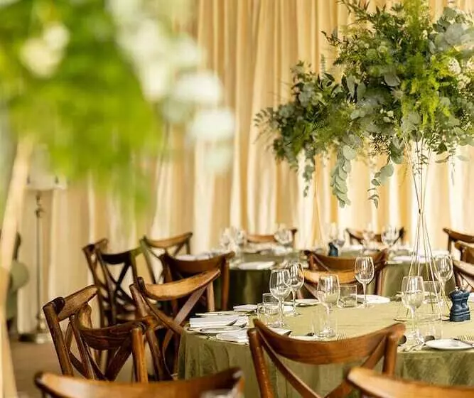 Lomakeskus Dornoch Station