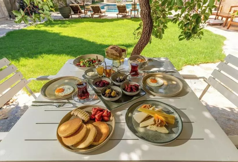 Tas Otel