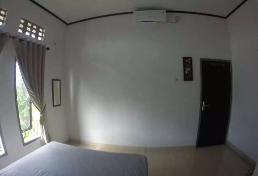 ホテル Artha Homestay Tomia