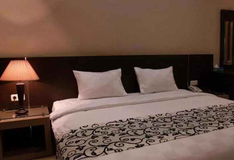 Hotelli Mega Permata