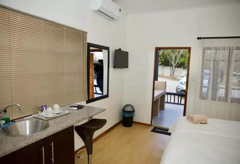 Hotelli Riverbend Berg Lodge Rooms