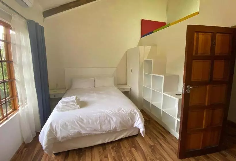 Hotelli Riverbend Berg Lodge Rooms