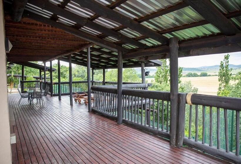 فندق Riverbend Berg Lodge Rooms