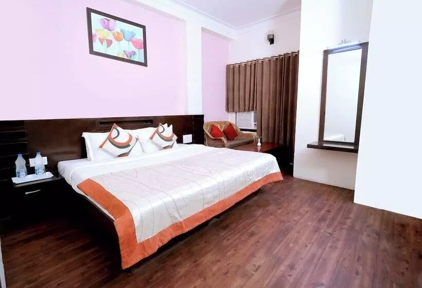 Trpotels Vivek Continental