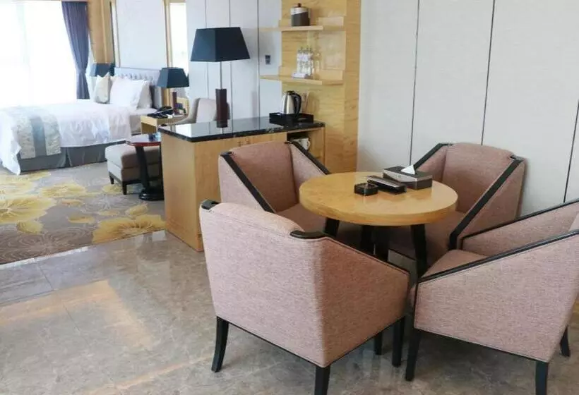 ホテル Wanning Yingbin