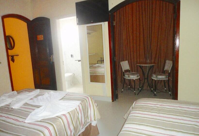 Hostal Pousada L'étage