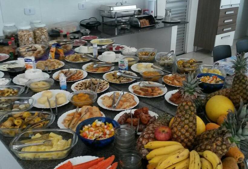 مسافرخانه Pousada Salvador