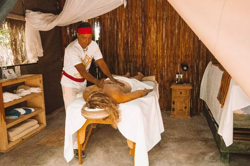 ホテル Akumal Natura Glamping
