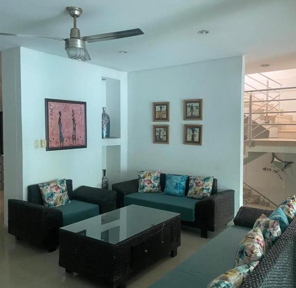 ホテル Barrancabermeja Plaza