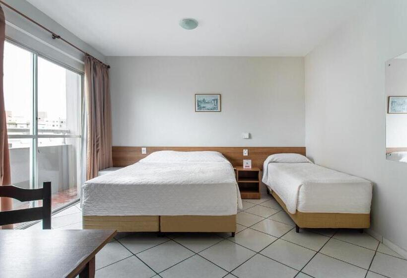 酒店 Dom Rafael Express