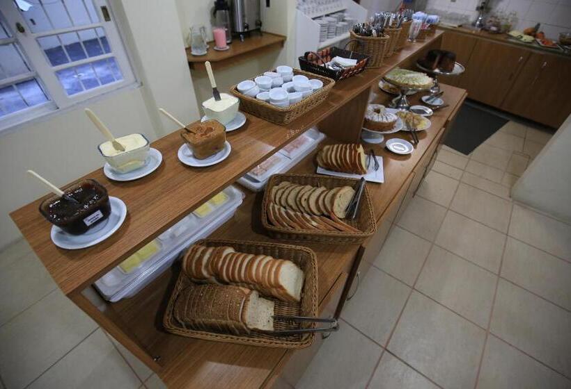 酒店 Dom Rafael Express