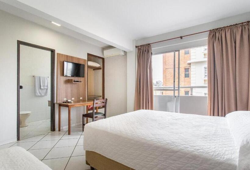 酒店 Dom Rafael Express