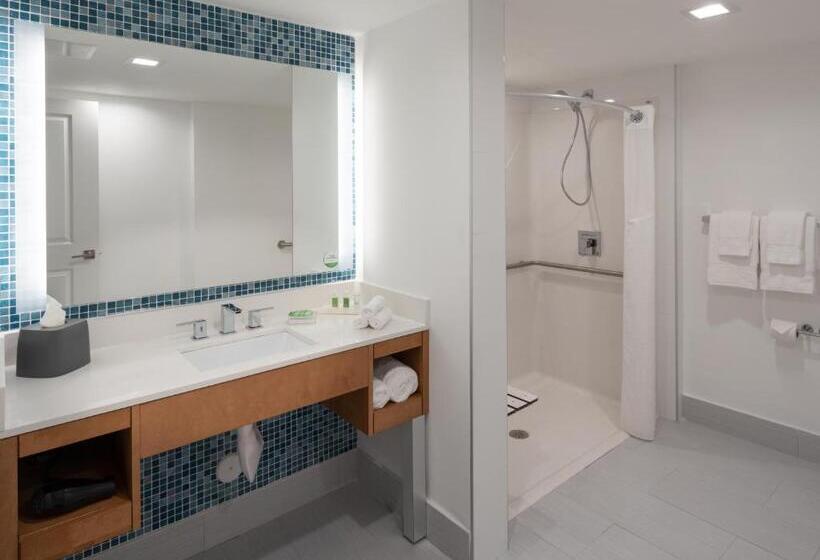 בית מלון כפרי Doubletree By Hilton Miami North I 95