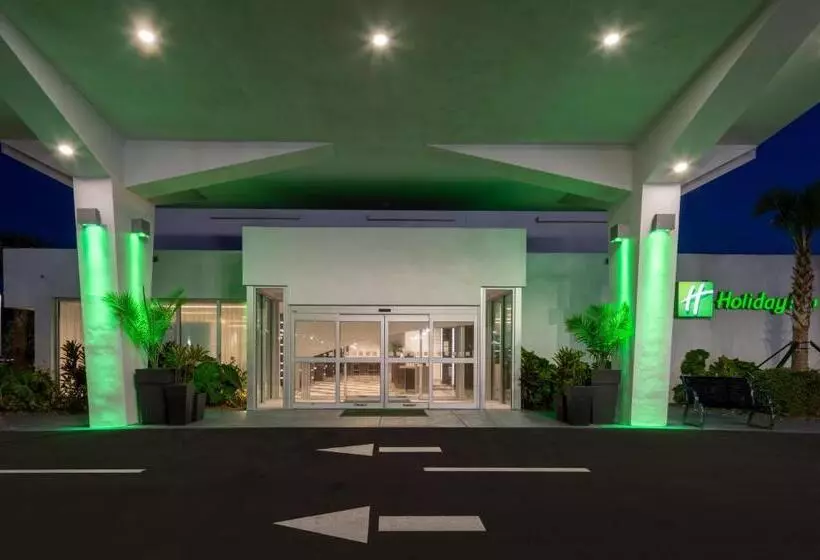 هتل Doubletree By Hilton Miami North I 95
