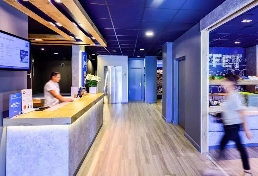 ホテル Ibis Budget Pau Lescar