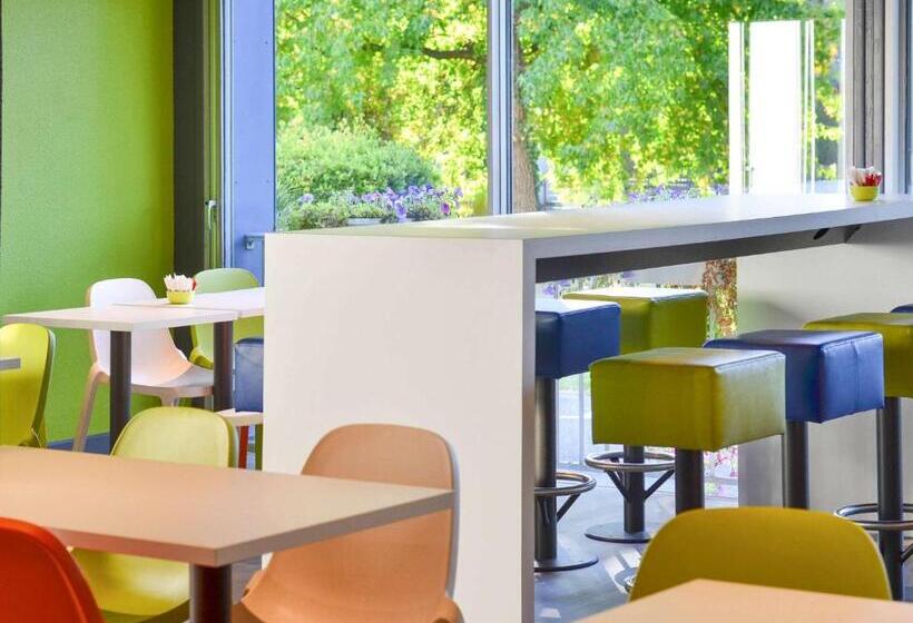 ホテル Ibis Budget Pau Lescar