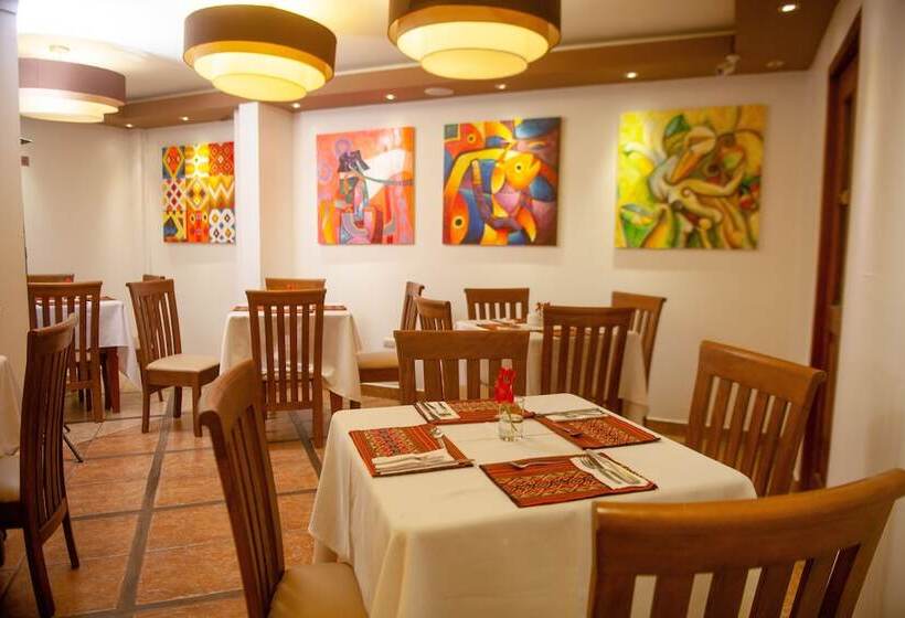 Hotel Intiwatana El Tambo