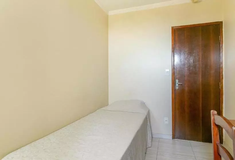 ホテル Bauru