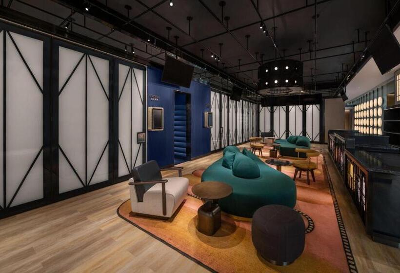 هتل W Macau   Studio City