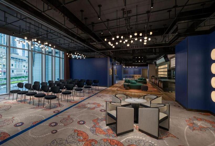 هتل W Macau   Studio City