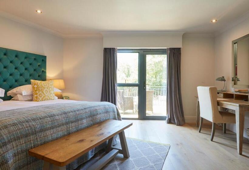 Отель The Swan, Streatley, Berkshire