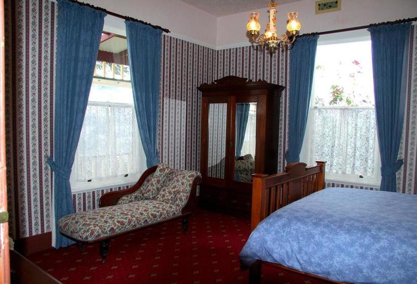 Jensens Bed And Breakfast