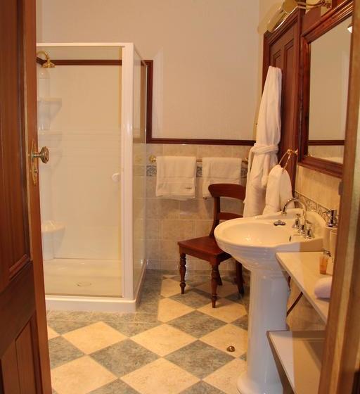 Jensens Bed And Breakfast