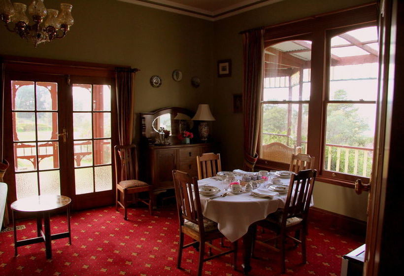 Jensens Bed And Breakfast