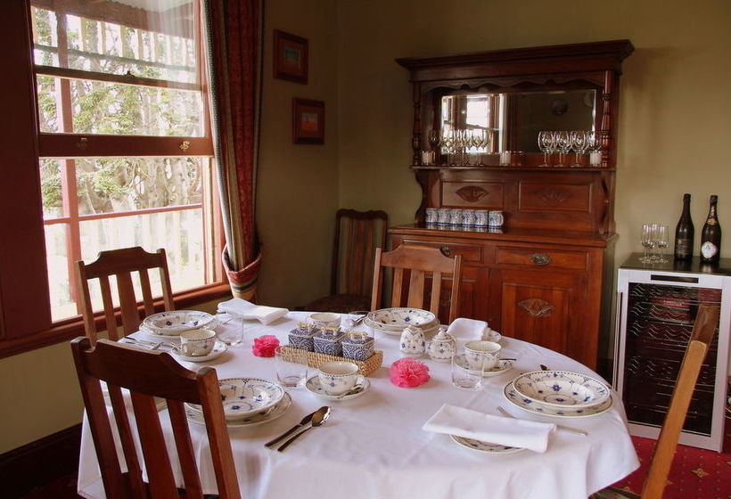 Jensens Bed And Breakfast