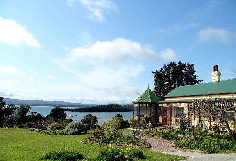 Jensens Bed And Breakfast