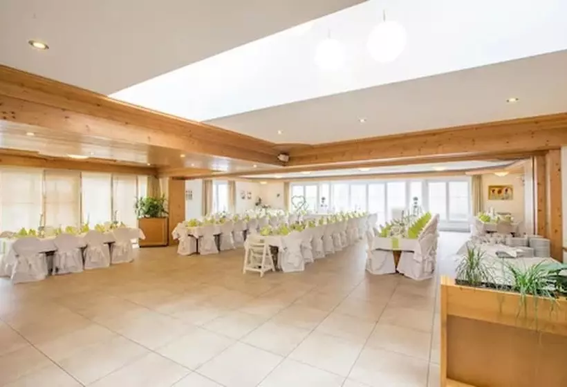 ペンション Landgasthof Bieg