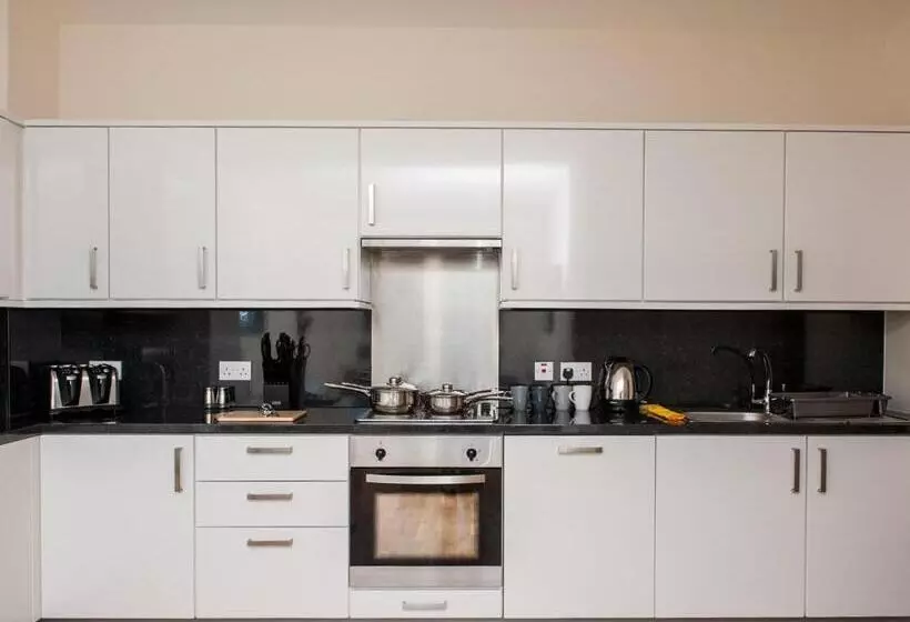 Psf Panorama Apartments