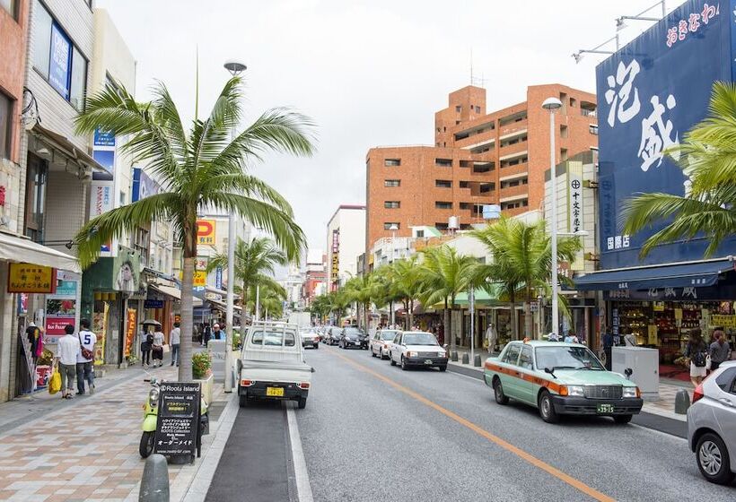 Secret House Makishi