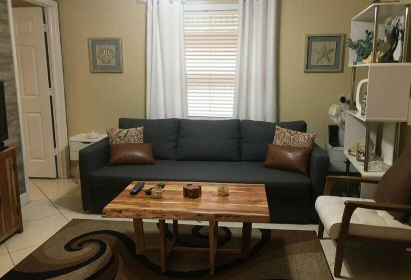 Holiday Villas Iii #311