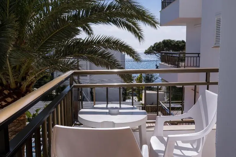ホテル Apartamentos Bossa Bay Mc Apartamentos Ibiza