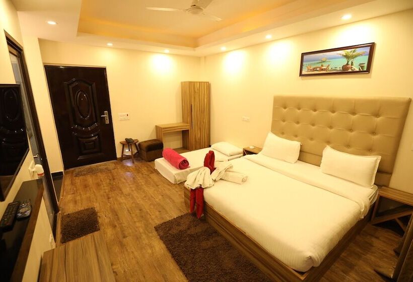 هتل Avenue 18 Resort