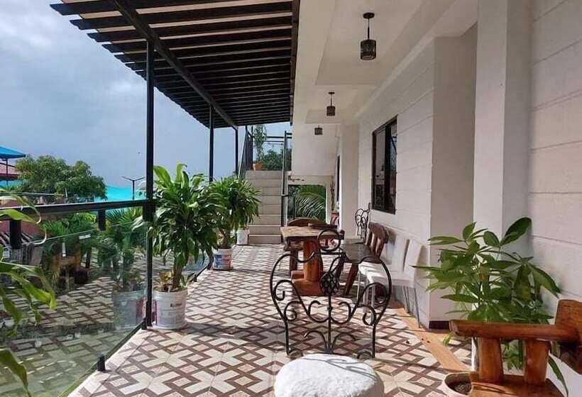 فندق Casa De Robles Tanay Rizal