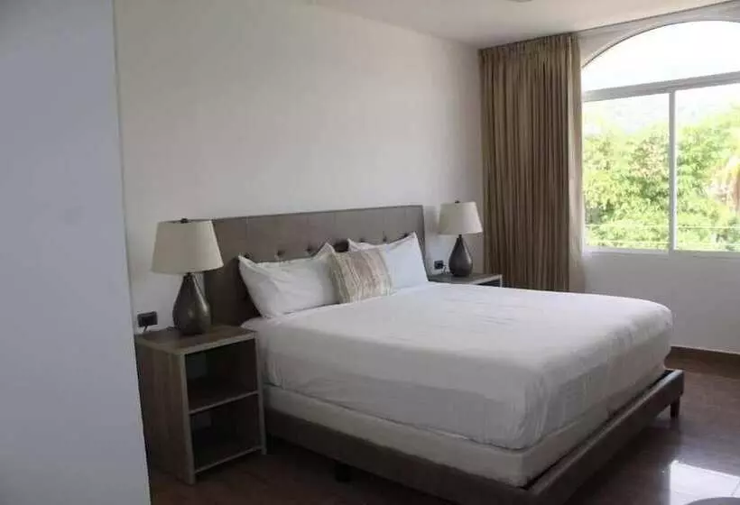 هتل Diana Princess