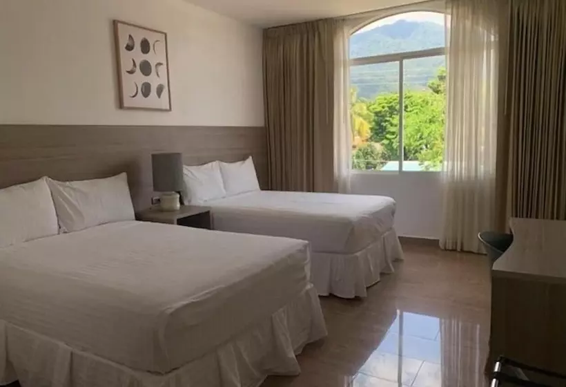 هتل Diana Princess