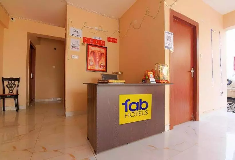 Fabhotel Amar Raj Inn