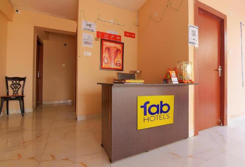 Fabhotel Amar Raj Inn